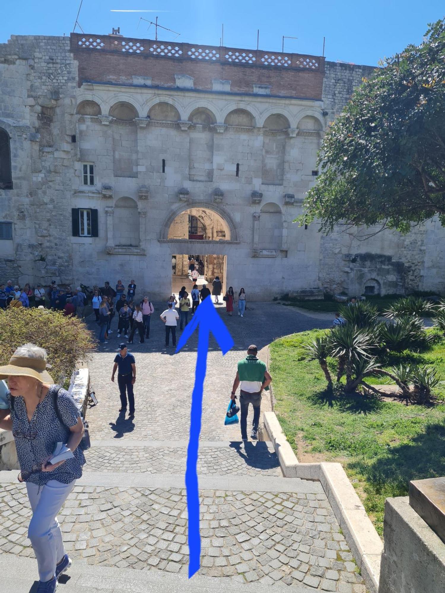 Inchy Accommodation - In The Center Of Diocletian'S Palace Split Extérieur photo